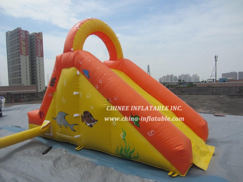 T8-1341 Climbing Games Inflatable Slides