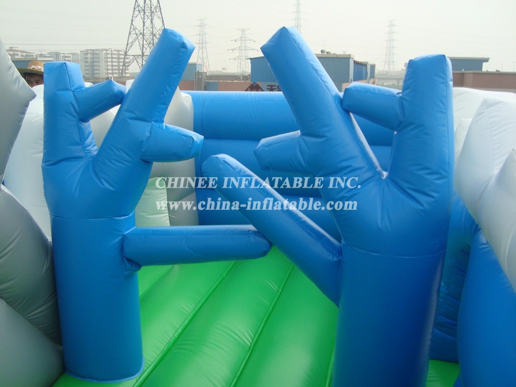 T6-247 Penguin Giant Inflatable