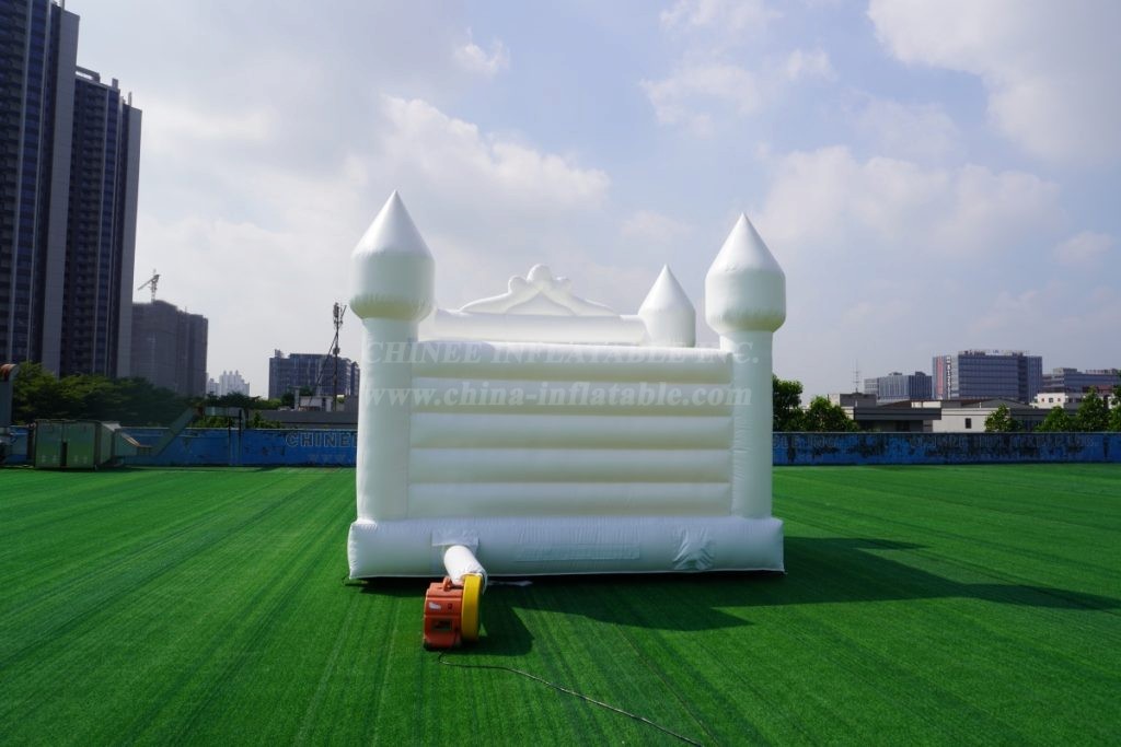 T2-3555 White Wedding Bouncy Castle