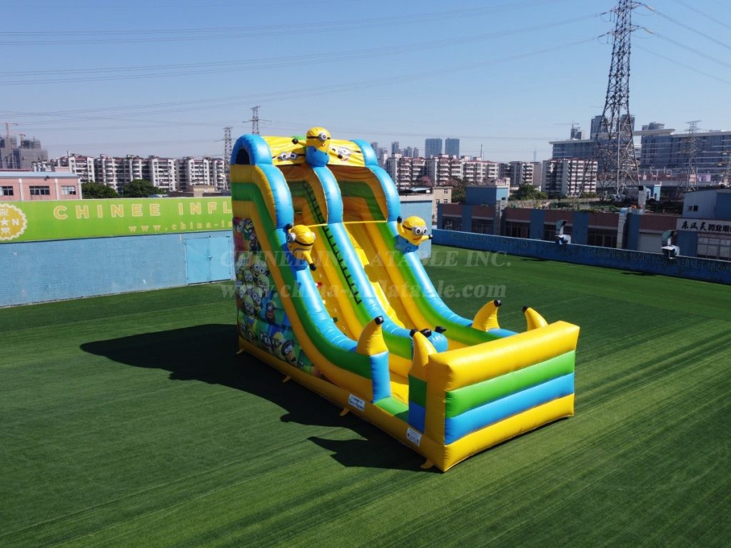 T8-4209 Minions Inflatable Slide