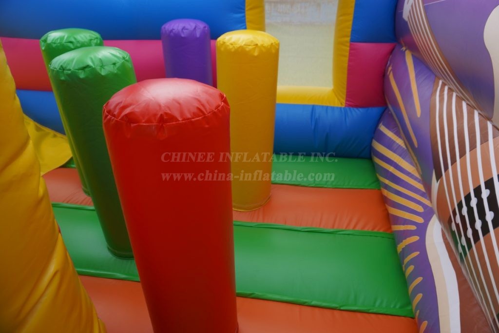 T6-479 Music Party Inflatable Park