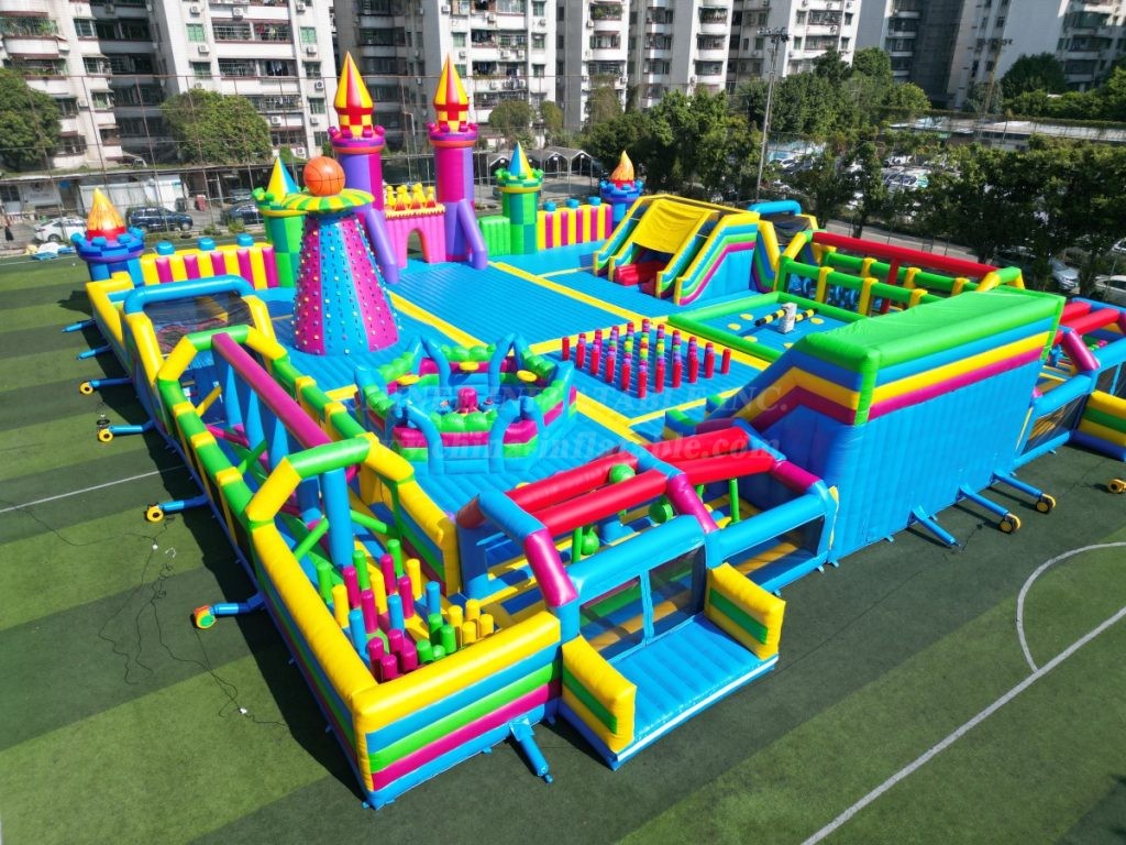 GF2-160B Ultimate Adventure Inflatable Park